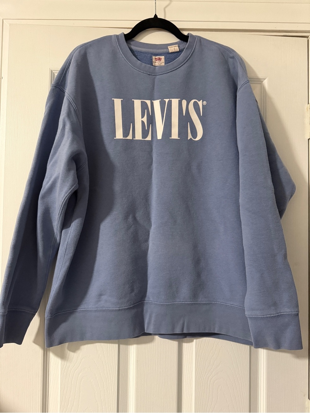 Levi's Men's Dusty Blue Crewneck Sweatshirt with White Logo
